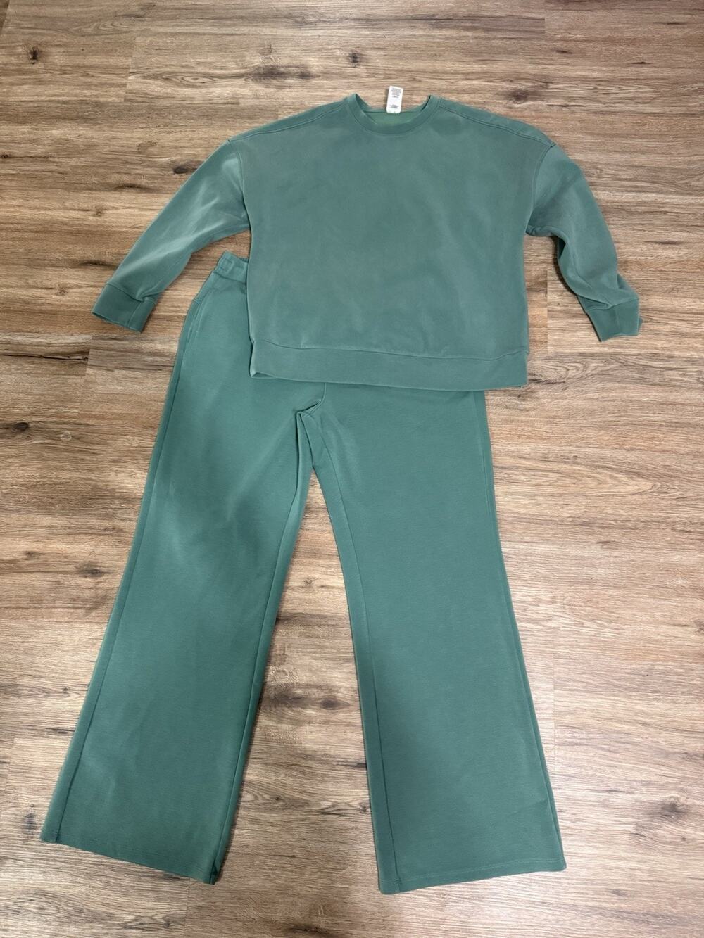 Member's Mark Luxe Scuba Lounge Set Green Jade Top L Pants XL Wide Leg Crewneck